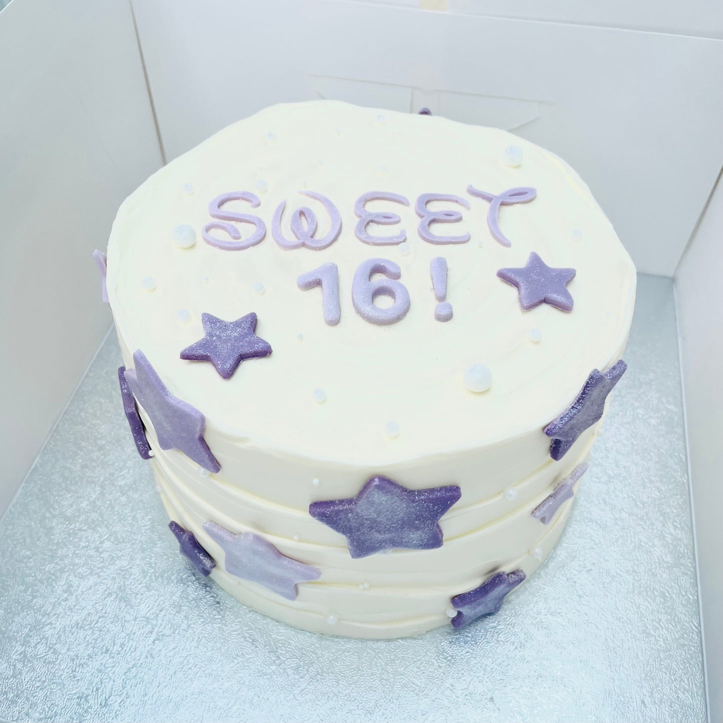 MacyM’s Custom-made Buttercream Cakes