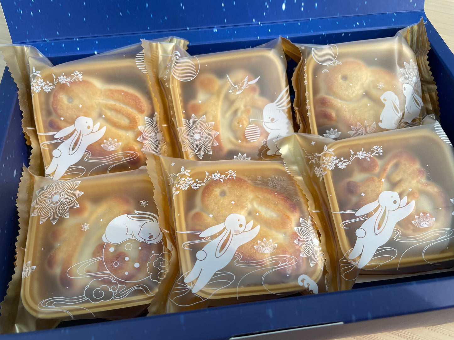 Rabbit Custard Mooncakes - Box of 4 / Box of 6
