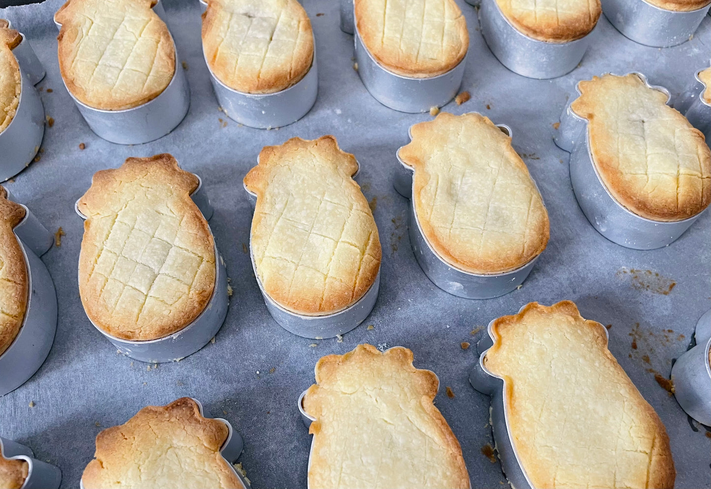 Taiwanese Pineapple Cakes - Box of 5